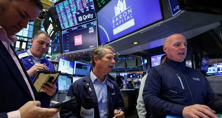 Wall Street falls as tech rally falters in final week of 2025