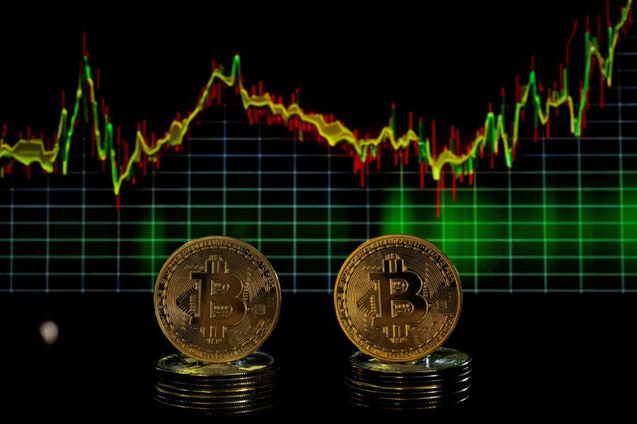 US House poised to send stablecoin bill to Trump after 'crypto week' drama
