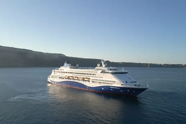 سيليستيال تعلن إلغاء جميع رحلاتها البحرية لشهر أبريل