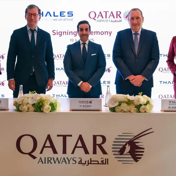 تاليس والخطوط الجوية القطرية توقعان اتفاقية بشأن أحدث تقنيات الترفيه على متن الطائرات ومركز خدمة محلي مخصص