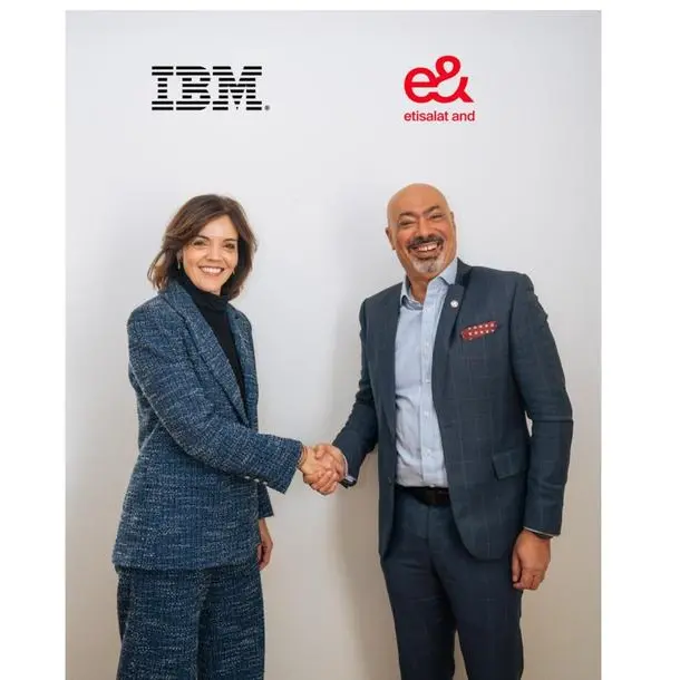 إي آند\" وIBM تكشفان عن الذكاء الاصطناعي الوكيل على مستوى المؤسسات