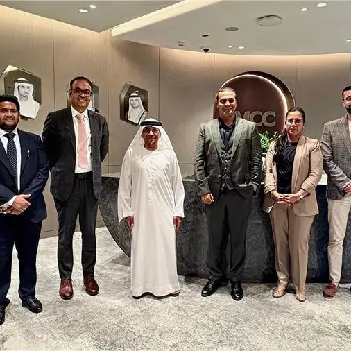 مركز دبي للسلع المتعددة و\"بلوكميز\" يناقشان التعاون لتطوير الأصول المرمّزة والبنية التحتية للتجارة الرقمية المنظمة