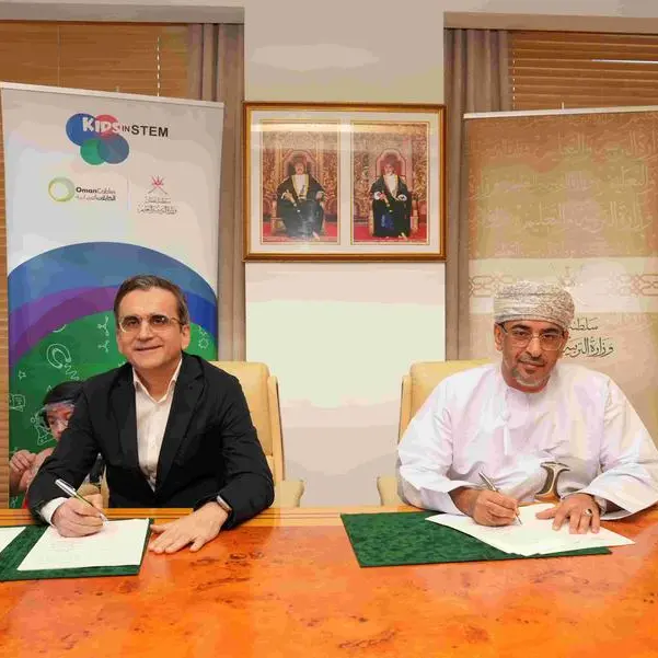 أطلقت شركة صناعة الكابلات العُمانية، بالتعاون مع وزارة التربية والتعليم، الدورة الثالثة من مبادرة \"Kids in STEM\"