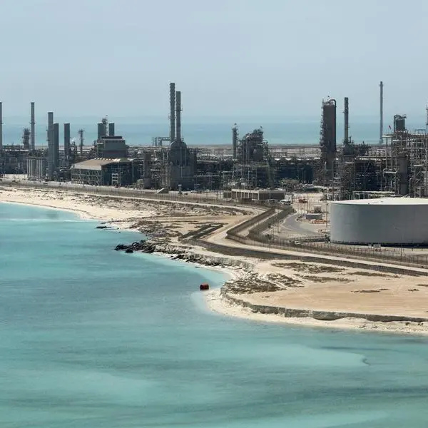 Middle East producers push on with oil, LNG loadings despite ship attacks