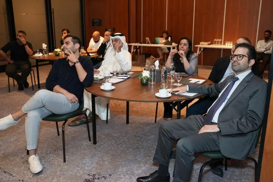 \"رواد الأعمال في البحرين\" تنظم جلسة متخصصة حول التوقعات الاقتصادية مع الخبير العالمي جارمو كوتيلين