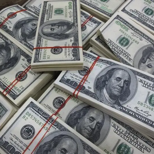 Dollar lingers near 3-1/2-year low as traders wager on US rate cuts