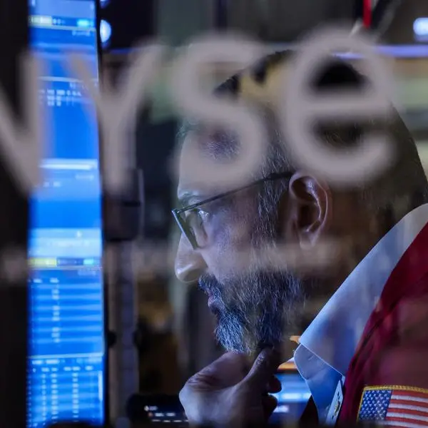 US stock futures rise on hopes of end to government shutdown