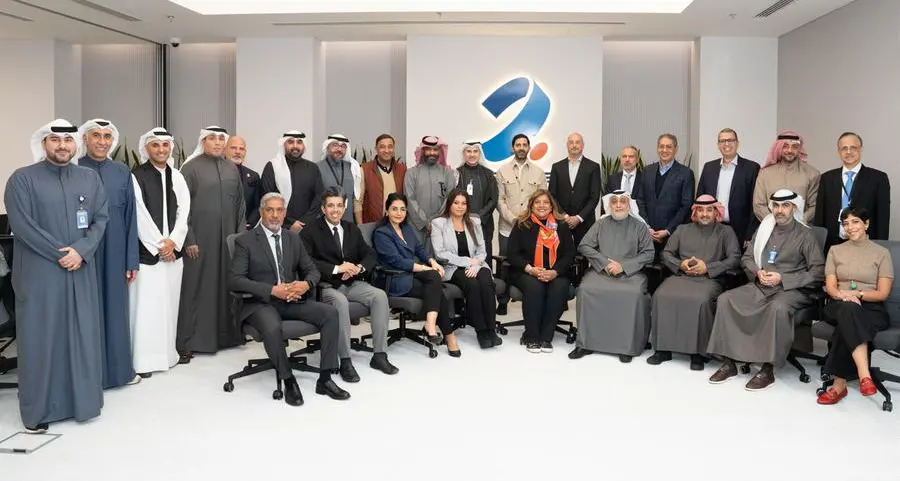 Burgan Bank signs strategic partnership with KIBS and participates in Hult Ashridge Executive Program