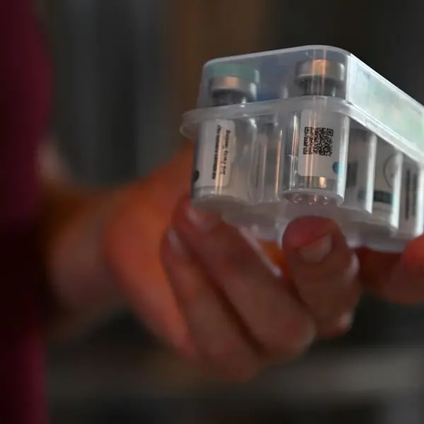 Stung by high prices, Americans make their own weight-loss drugs