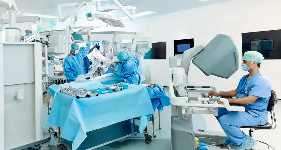 Sheikh Shakhbout Medical City performs bile duct injury repair using robotic surgery