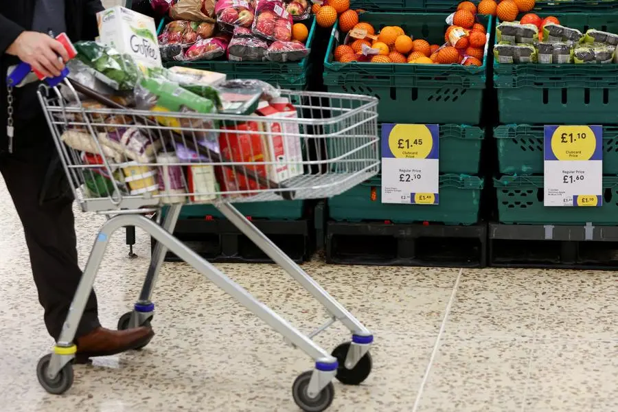 UK retailers report record food inflation but see falls ahead