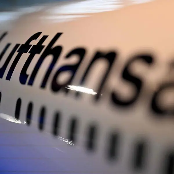 Lufthansa extends Tehran, Beirut flight suspensions