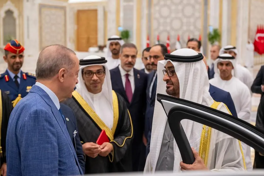 President Erdogan presents UAE President with Turkish-made electric car. Image courtesy WAM.