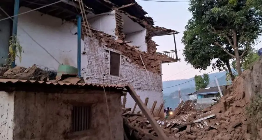 Nepal earthquake kills at least 128, toll could rise, officials say
