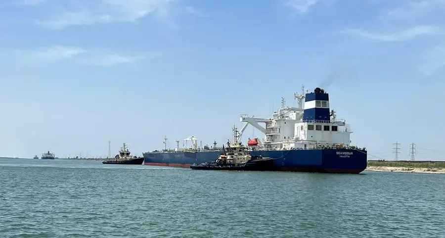 Crew of capsized oil tanker off Oman still missing, maritime centre says