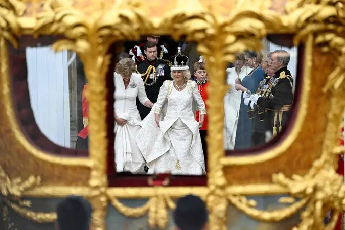 الملكة القرينة كاميلا بعد تتويجها، وكالة الأنباء الفرنسية