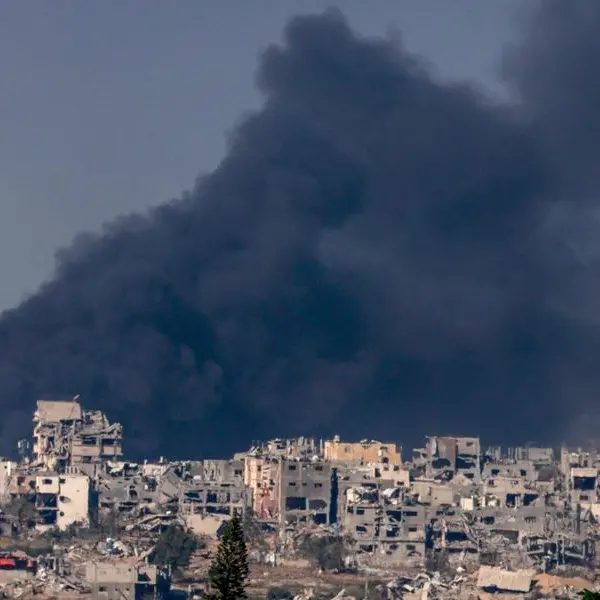Israel bombs south Gaza after Hamas hostage threat