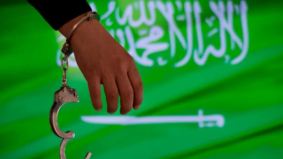 Saudi: Nazaha arrests 116 government employees over corruption charges