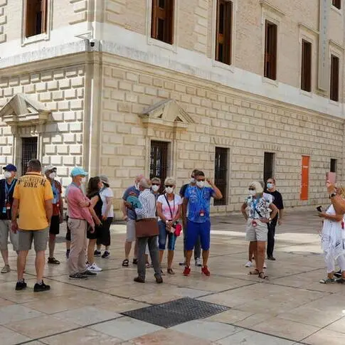 Omani cultural evening showcases heritage and tourism in Madrid