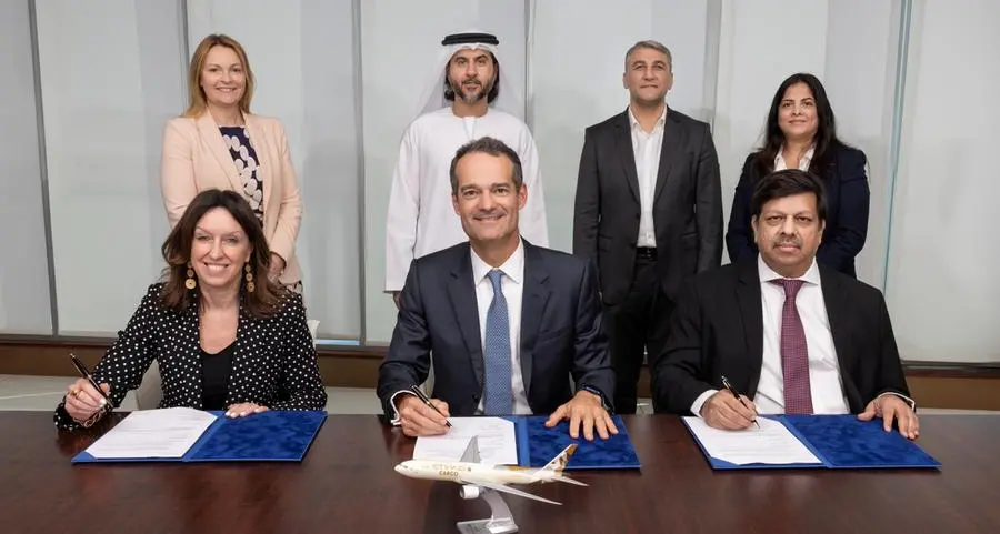 Etihad Cargo, Abu Dhabi Airports and Abu Dhabi Food Hub announce the signing of major MoU