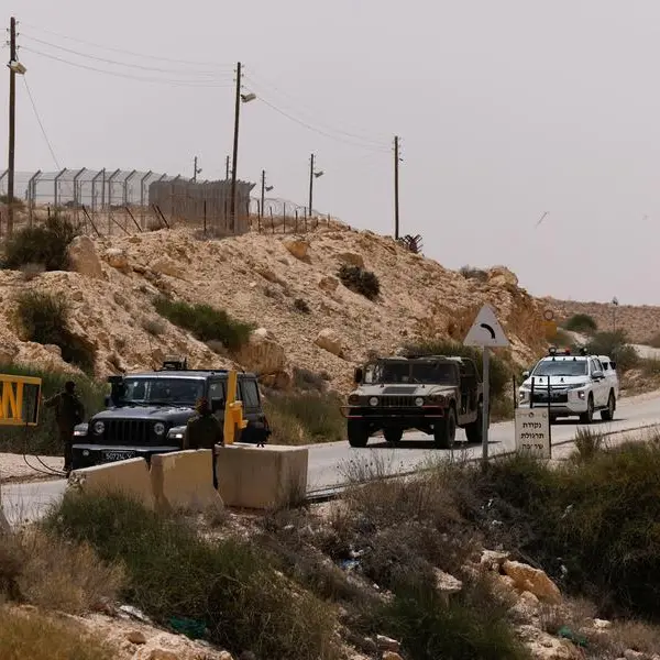 Egypt and Israel's defence ministers discuss border shooting incident