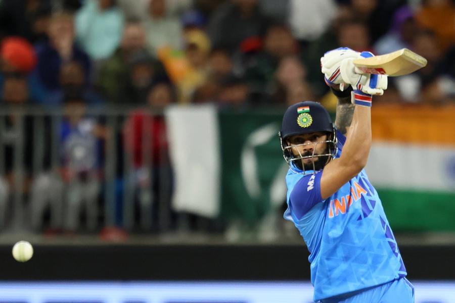 Record-breaking Kohli powers India to 184-6 against Bangladesh