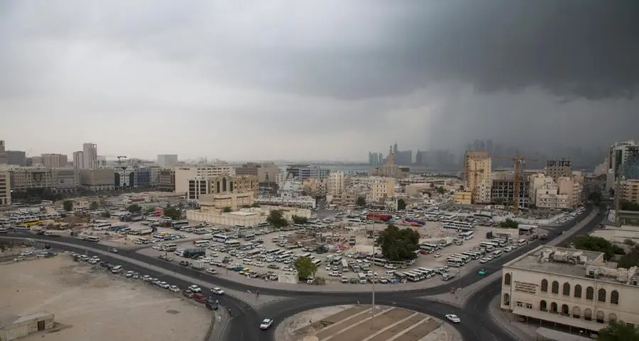 Meteorology department warns of thundery rain and strong winds in Qatar