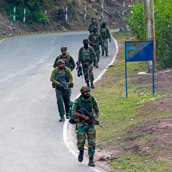 Indian troops battle gunmen in Kashmir, several wounded
