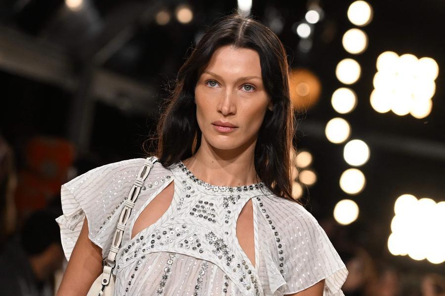 Bella Hadid Shares Shocking Photos, Struggle With Lyme Disease