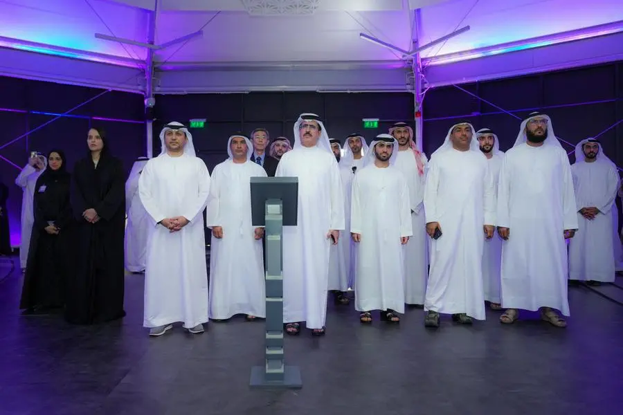 <p>HE Saeed Mohammed Al Tayer reviews DEWA&rsquo;s pioneering and outstanding innovations</p>\\n