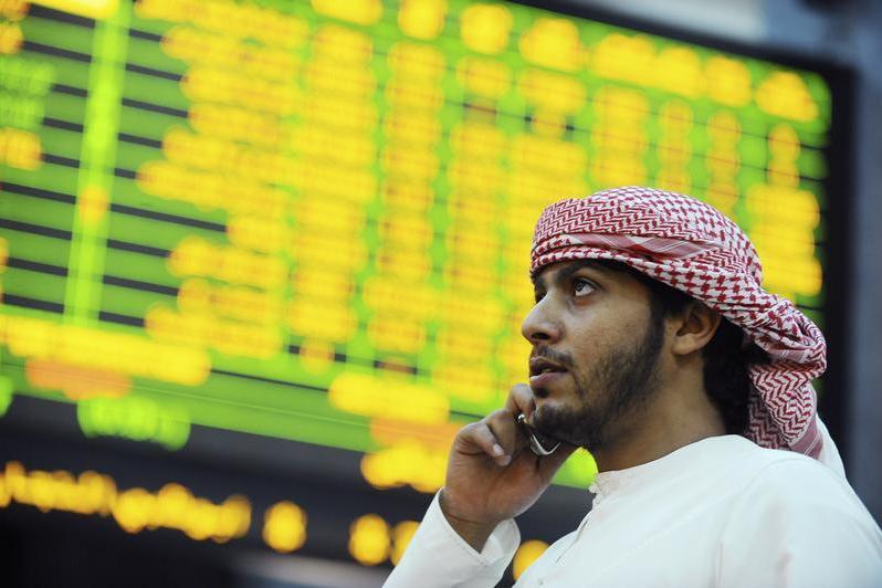 الأسهم الإماراتية تقفز بعد صفقة السكك الحديدية المحتملة والميناء