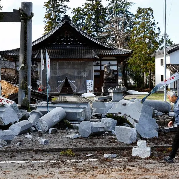 Japan to accept earthquake relief from U.S. only -Nikkei