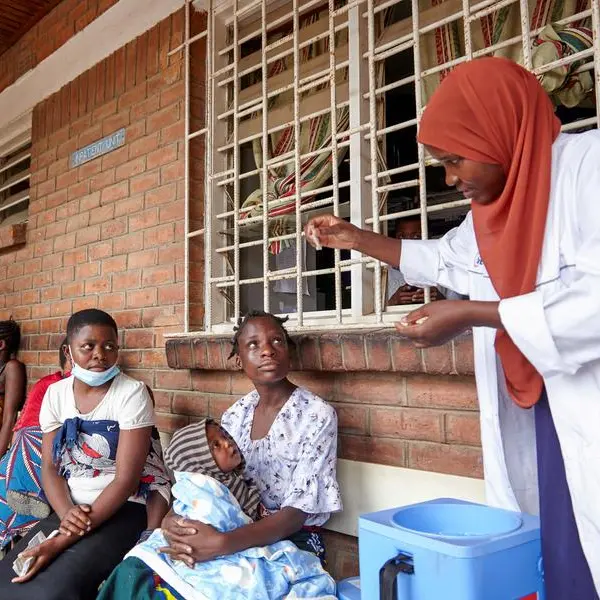 Cholera deaths surge in Malawi, keeping schools closed