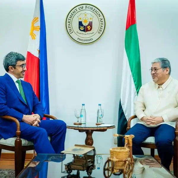 Abdullah bin Zayed meets Philippines FM