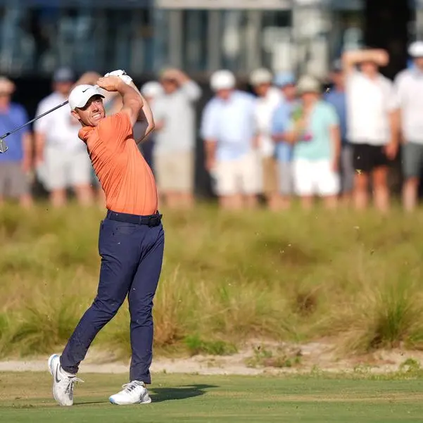 McIlroy surrenders share of U.S. Open lead after shaky start