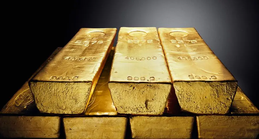 Gold advances on US–Iran tensions as markets weigh Fed policy path