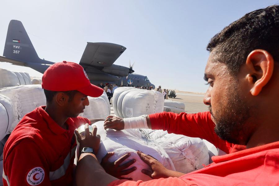 Mısır ve Türkiye, Mısır Kızılayı aracılığıyla Gazze’ye yardım ulaştırılması konusunda işbirliği yapıyor