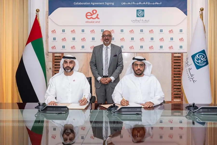 <p>Abu Dhabi Chamber and e&amp; UAE&nbsp;forge partnership to empower SME growth</p>\\n