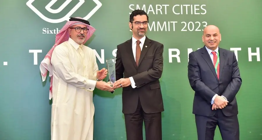 Beyon wins ESG Award at the 6th Annual Bahrain Smart Cities summit 2023