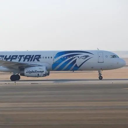 القابضة لمصر للطيران تتوقع زيادة طائرات الركاب إلى 125 طائرة في 2028