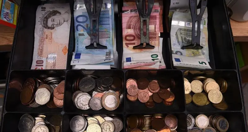 Sterling snaps seven-day streak of gains against the euro