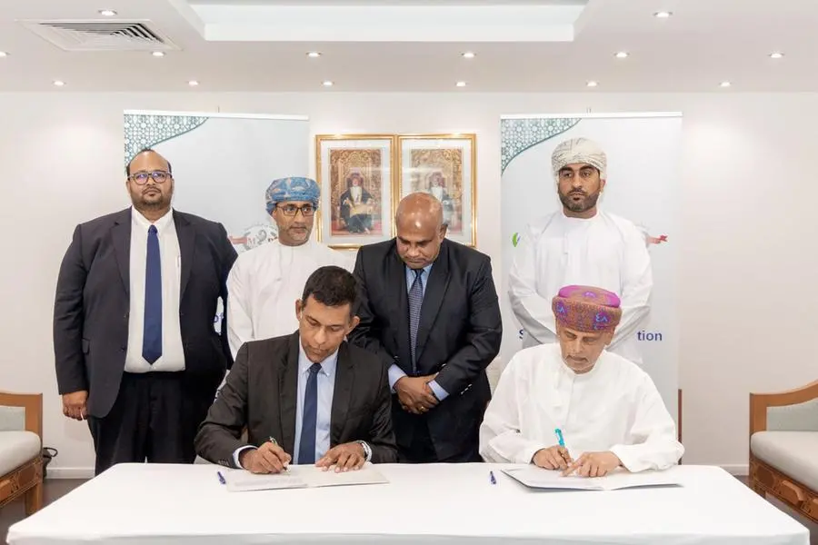 The agreement was signed by Lalith Hapangama, Chairman of Lalan Group, and Bakul Metha, Chairman of Muscat Pharmacy. Image Courtesy: Lalan Group