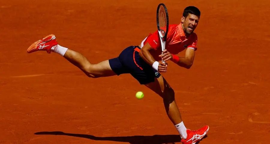 Djokovic breezes into French Open second round
