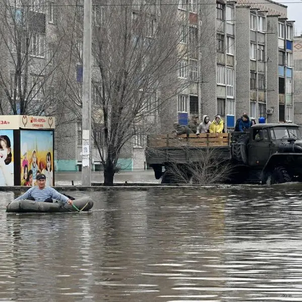 Mayor orders 'mass evacuations' in Russia flood city