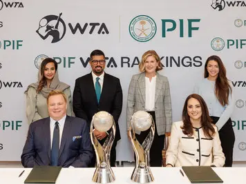 بيان صحفي: صندوق الاستثمارات يطلق شراكة مع رابطة محترفات التنس لتعزيز نمو تنس السيدات عالمياً