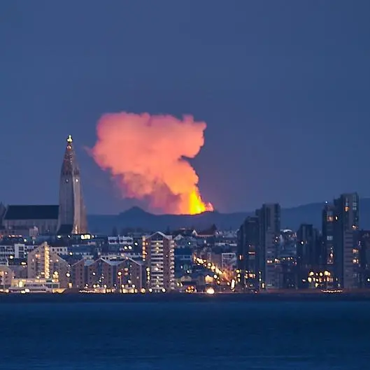 Volcano erupts near Icelandic capital