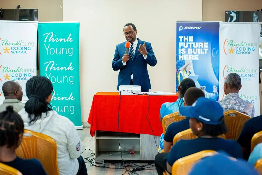 Tanzania Coding School - Henok Teferra Shawl. Image Courtesy: Boeing Africa