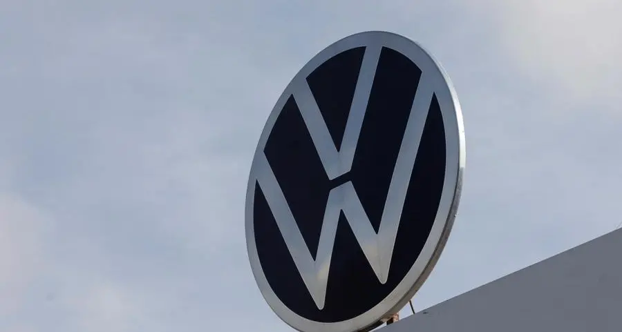 Volkswagen's Mexico workers accept 9% raise deal in third vote