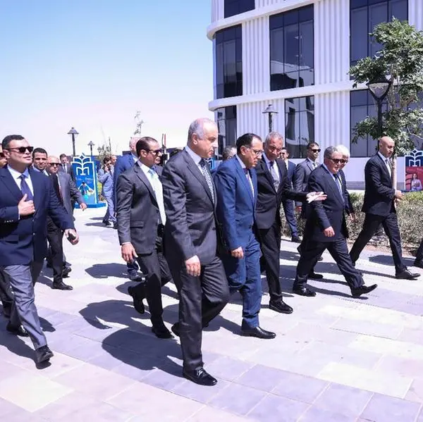 Egypt prime minister witnesses the opening of Badya University headquarters in October City