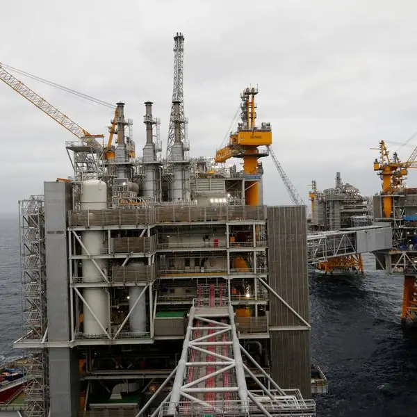 Norway's March gas output drops, lags forecasts